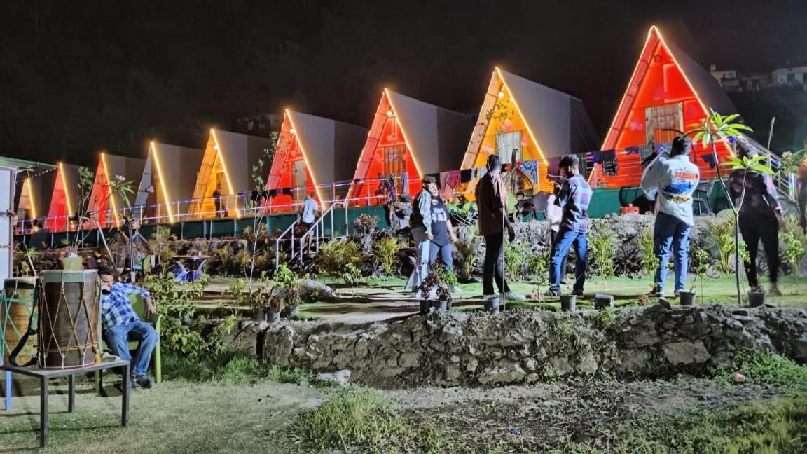 רישיקש Snow Tiger Resorts מראה חיצוני תמונה